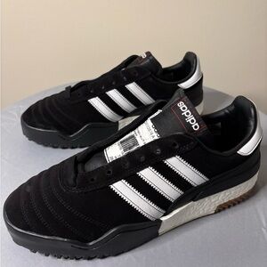Adidas AW Bball Soccer